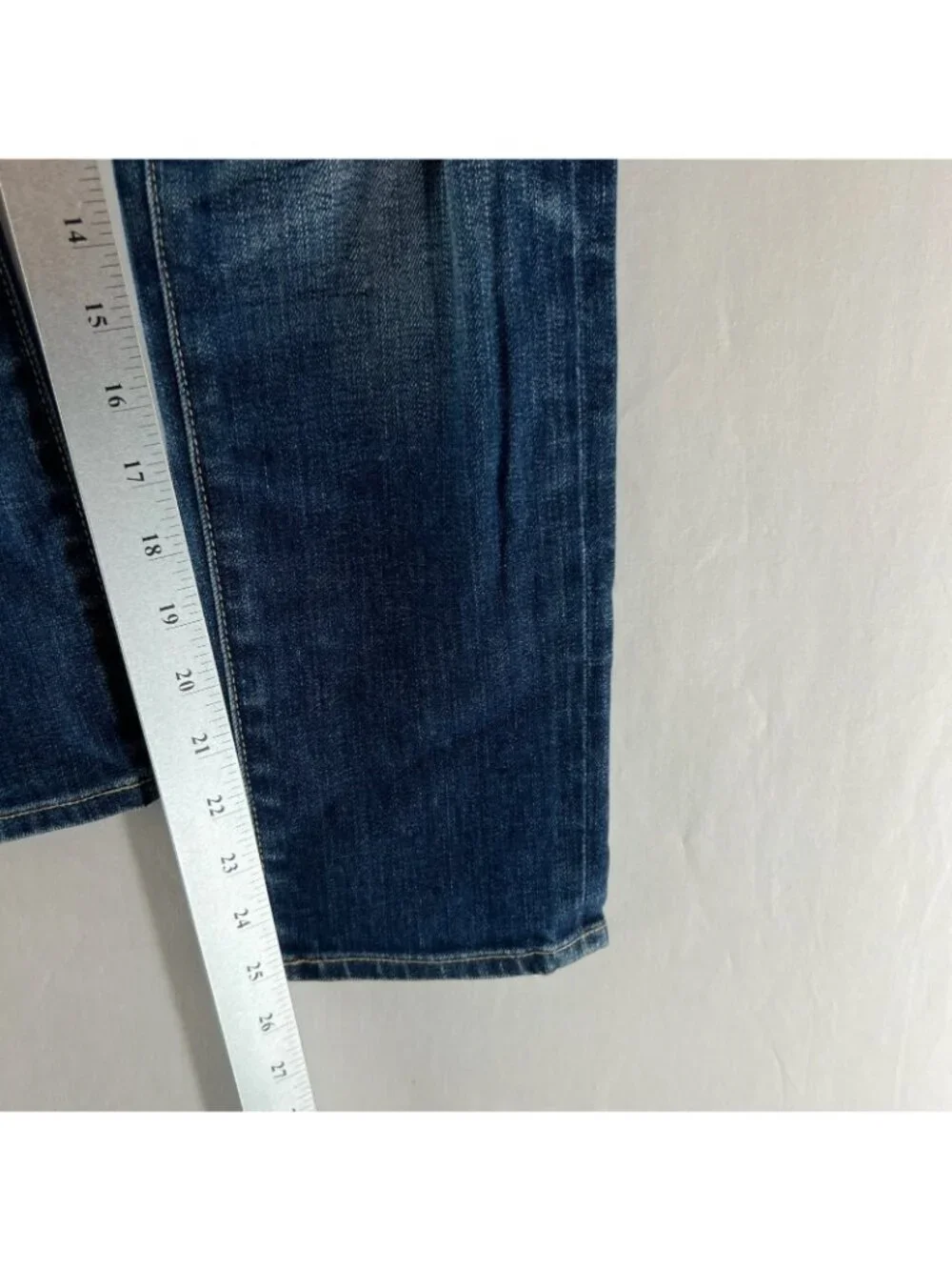 AG Adriano Goldschmied Stilt Crop Cigarette Jeans Size 26R Distressed Denim Blue